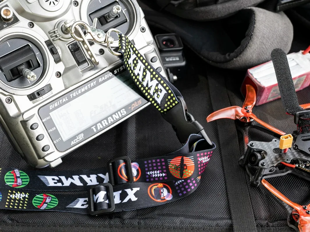 Emax Adjustable Carrying Remot - مراجعة Drone Neck Strap وسعره